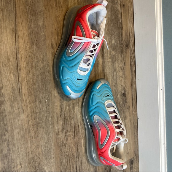 Nike Air Max 720 Lava Glow
Blue Fury Shoes - Picture 2 of 7